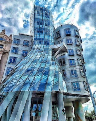 Frank Gehry's Dancing House