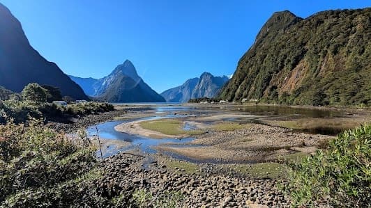 Milford Sound Foreshore Walk